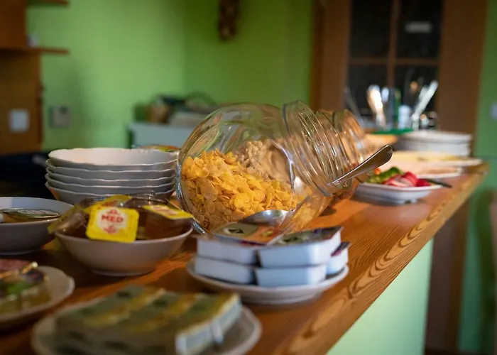 玛雅特膳食公寓 招待所